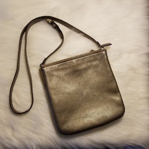 Vince Camuto Leather Crossbody 5 pockets!